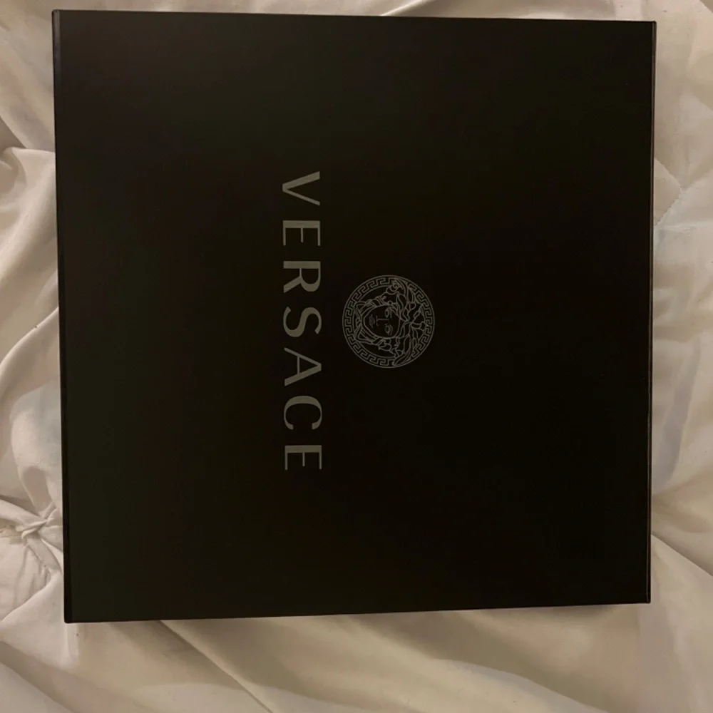 Versace Garment/Accessory Box - Picture 3 of 5